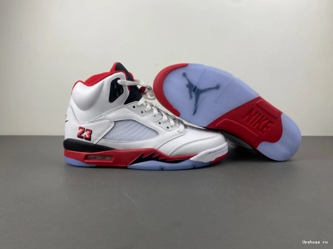 Red Jordan Tongue 5 Retro (2025) Black Fire 0311